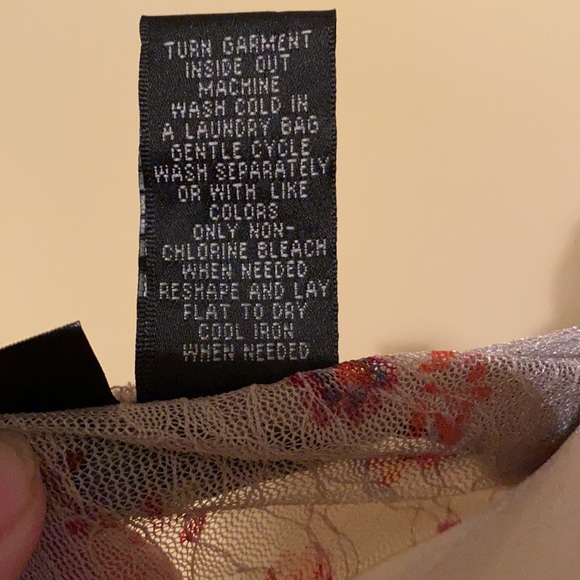 Preswick & Moore blouse - Picture 12 of 12